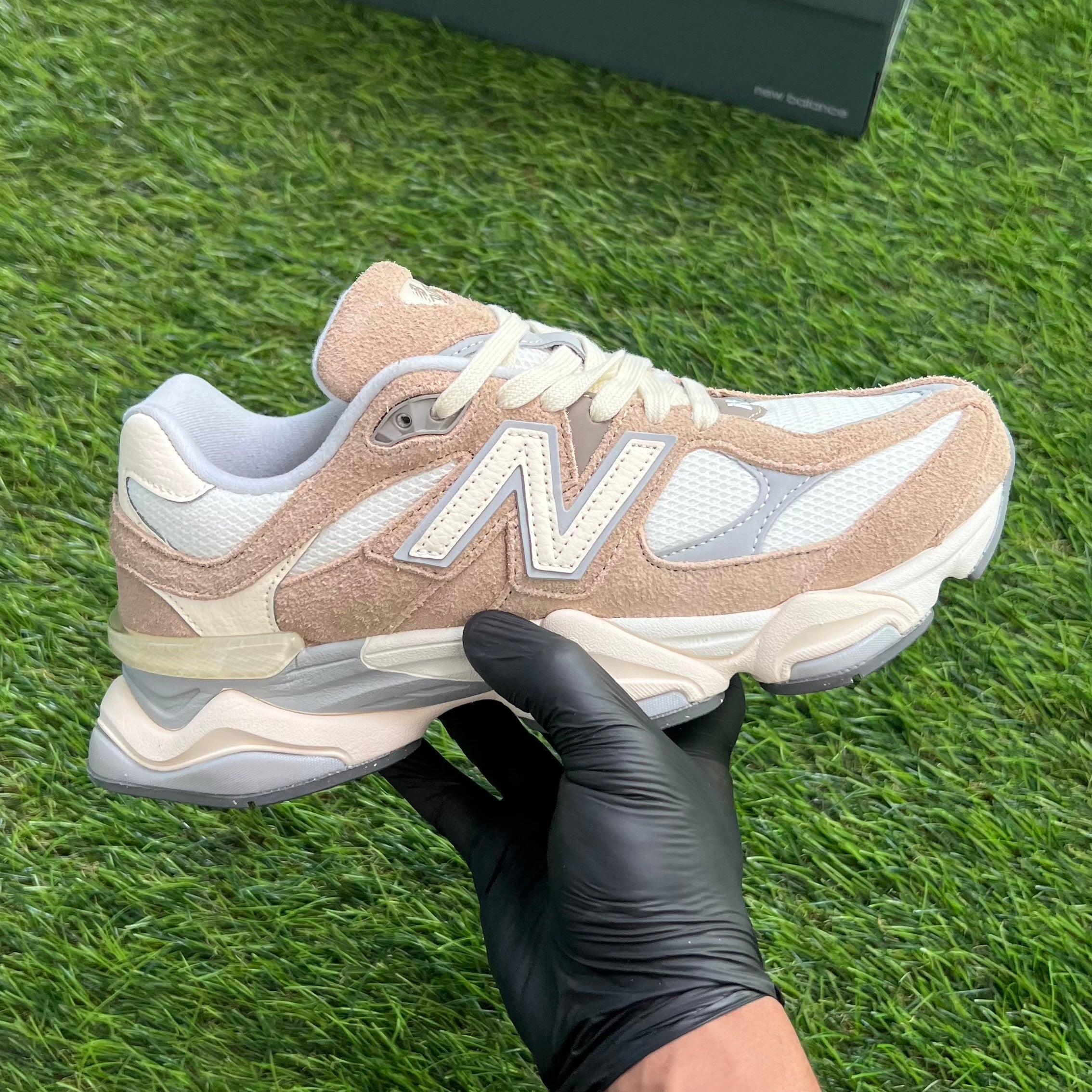 New Balance 9060 “Driftwood”