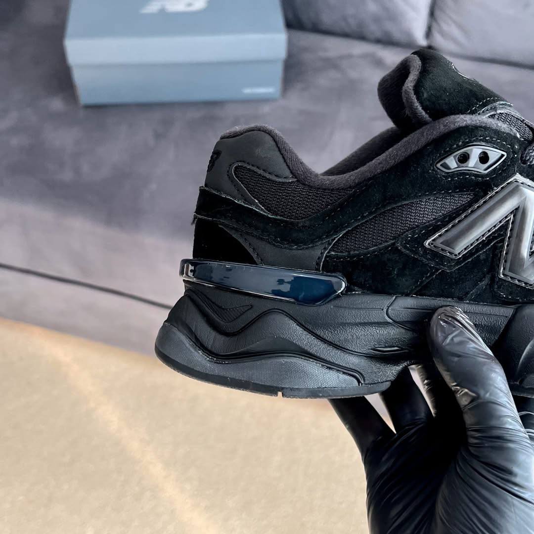 New Balance 9060 " Black"